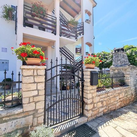 Marinela Studio Novigrad Istria Exterior foto