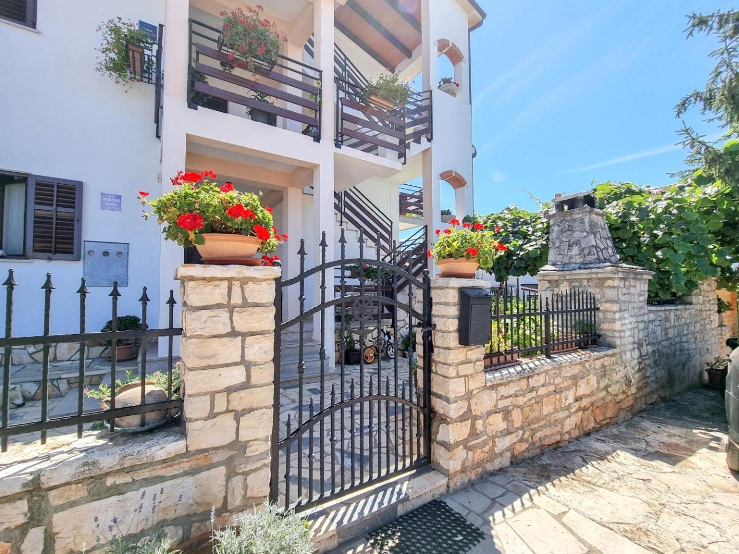 Marinela Studio Novigrad Istria Exterior foto